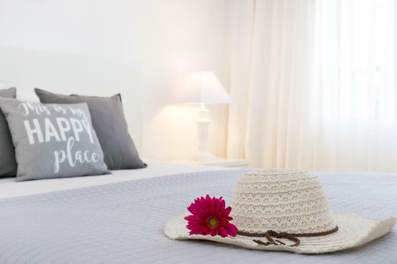 Litoral Mar Dream 17, Beach Front, Free Wi-Fi, Private Parking, Pool Portimão Exteriör bild
